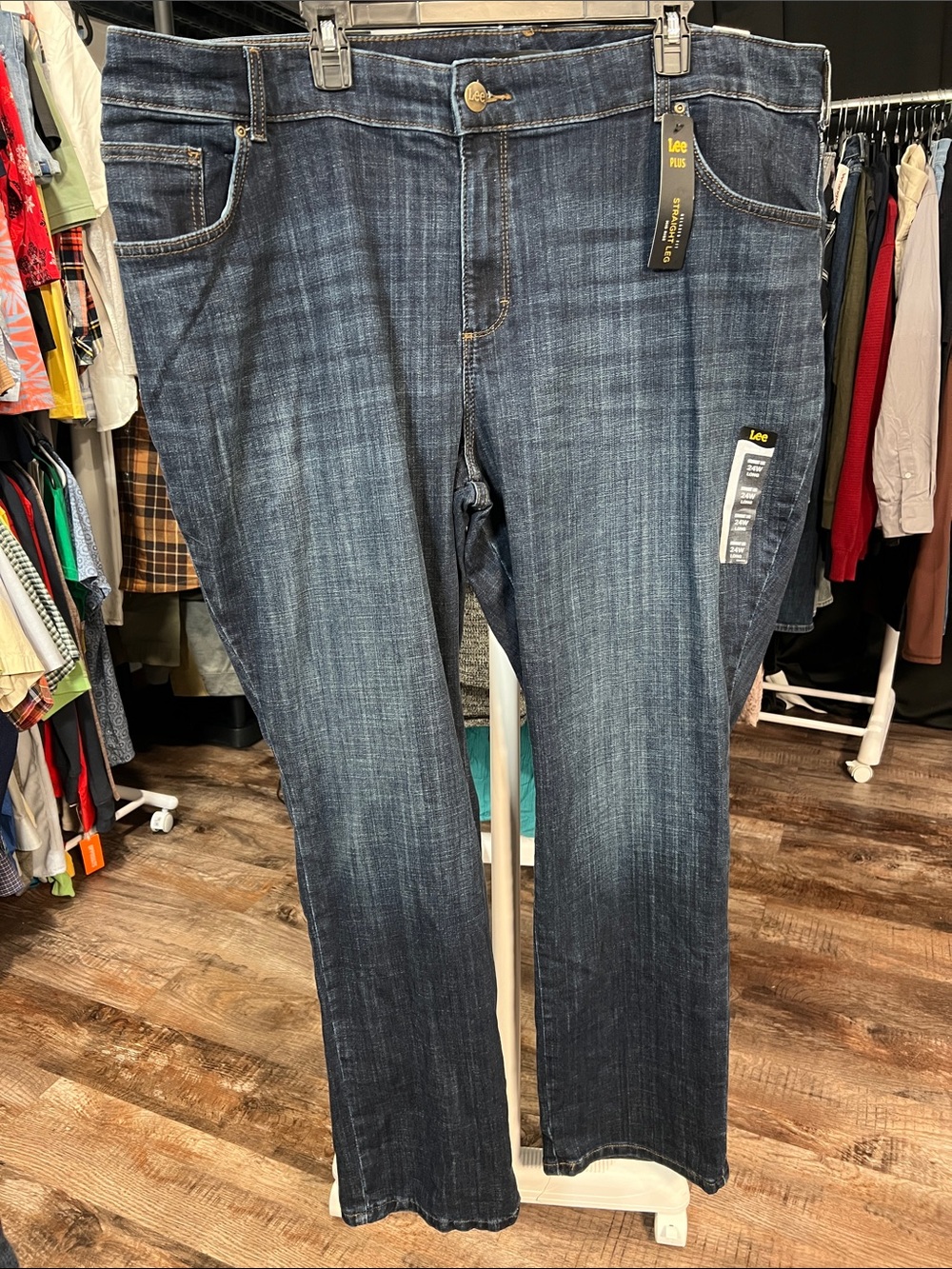 Lee women’s 24W Long Dark Blue Straight Leg Jeans